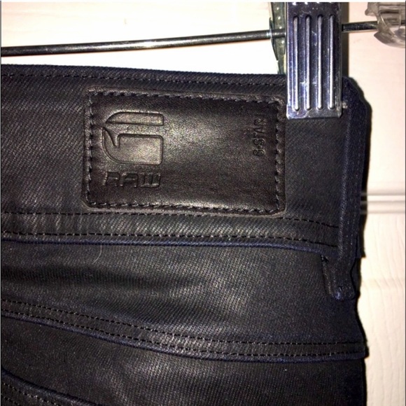 Black G-Star Raw 'Lynn' Jeans with a slight glossy finish. - Picture 4 of 8